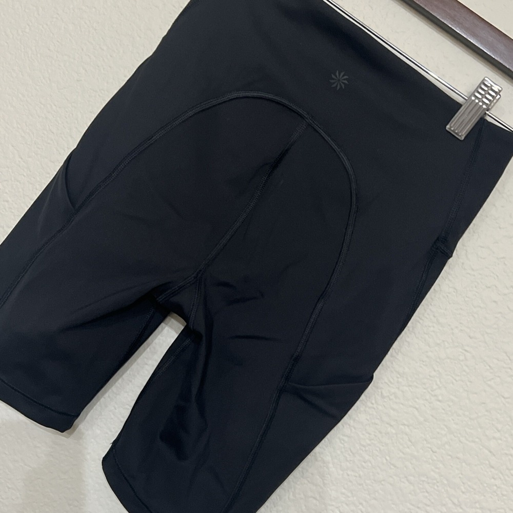 Athleta Ultimate Stash Pocket 7" Short High Rise Black Size XXS Pockets